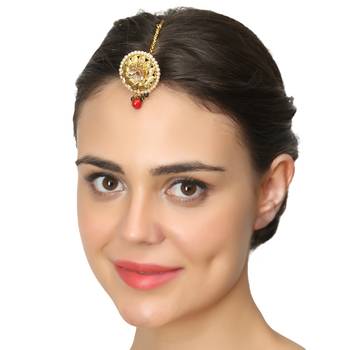 Gold Pearl Maang Tikka 1