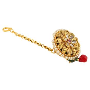 Gold Pearl Maang Tikka 4