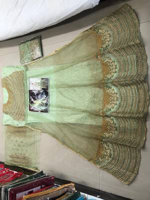 Green embroidered santoon salwar 2