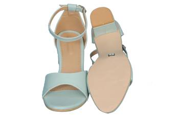 women and girls comfort heel boot  5