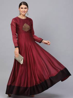 Maroon Embroidered Georgette Islamic Dresses 1