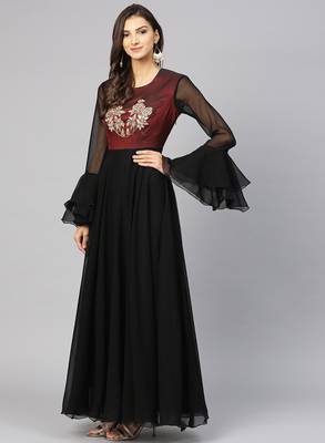 Black Embroidered Georgette Islamic Dresses 3
