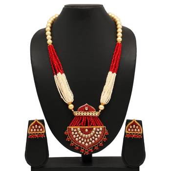 Maroon necklace-sets 1