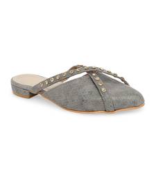 grey solid rubber sandals