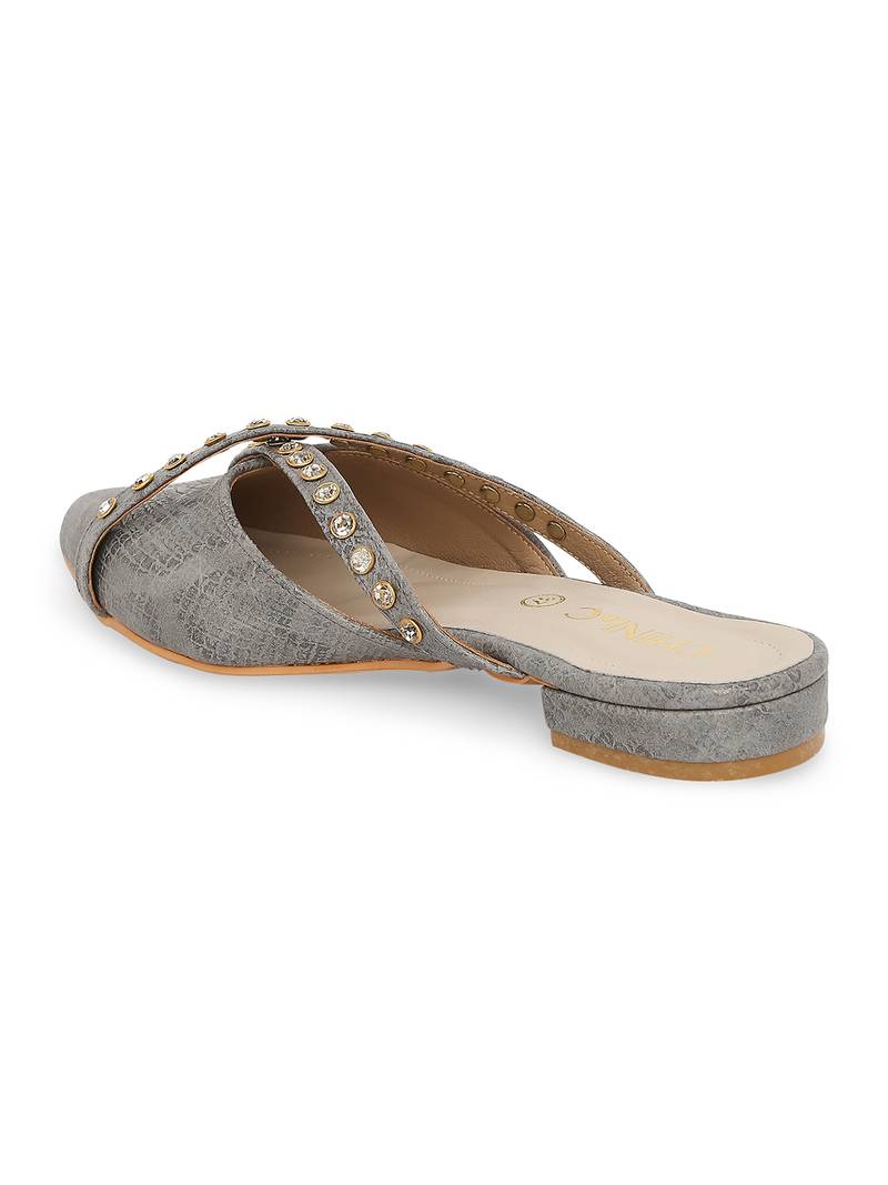 grey solid rubber sandals