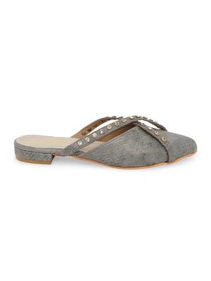 grey solid rubber sandals 3