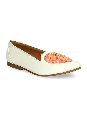 white solid rubber sandals 1