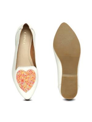white solid rubber sandals 4