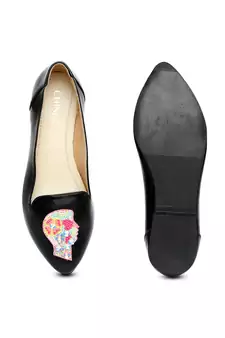 Black solid rubber sandals