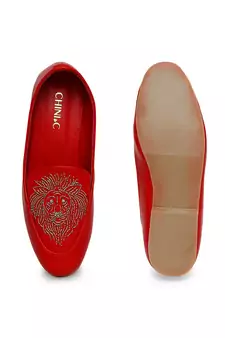 red solid rubber sandals