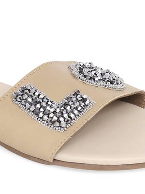 Beige solid rubber sandals 5