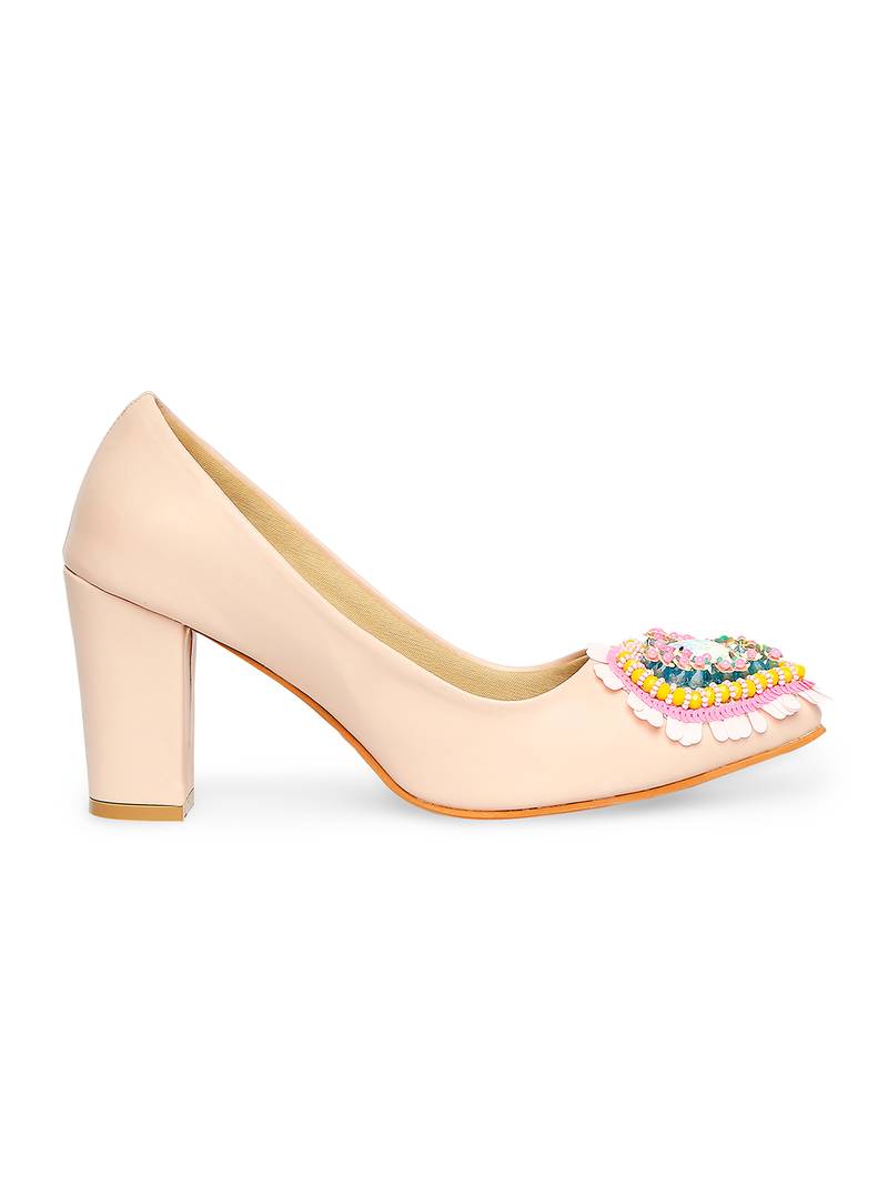 brown solid rubber sandals