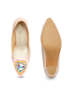 brown solid rubber sandals 4