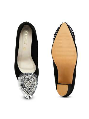 brown solid rubber sandals 3