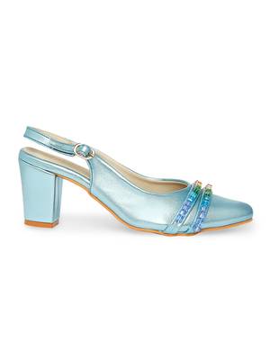 blue solid rubber sandals 3