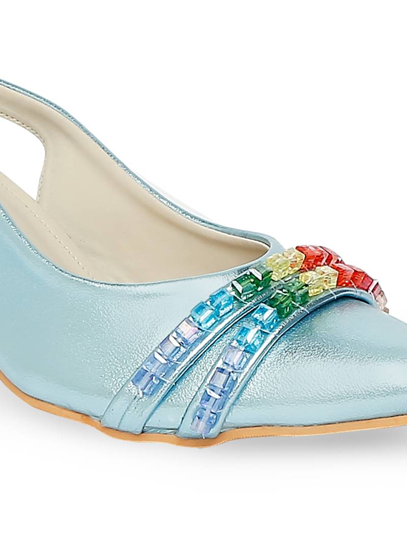 blue solid rubber sandals