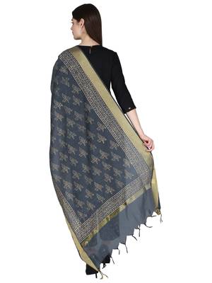 black Rayon Plain/Solid Round Neck Ethnic Set With Beautiful Gold Printed Duptta 4