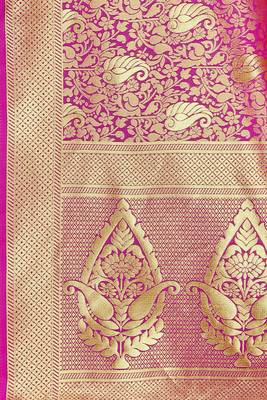 Pink woven banarasi silk saree with blouse 4