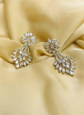 Gold necklaces 3