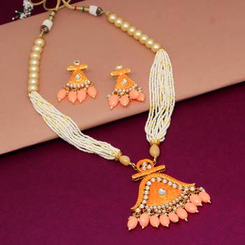 Orange necklace-sets 2
