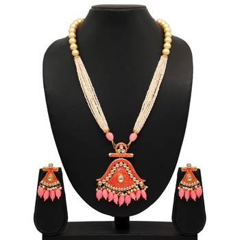 Pink necklace-sets 1