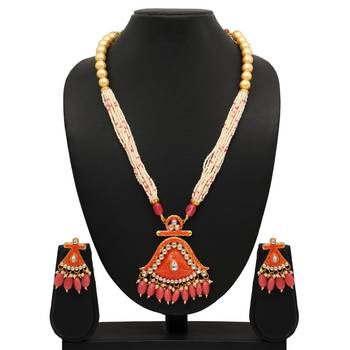 Pink necklace-sets 1