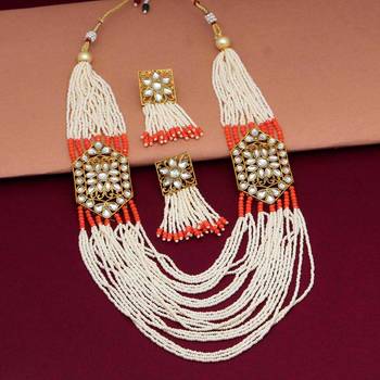 Red necklace-sets 2