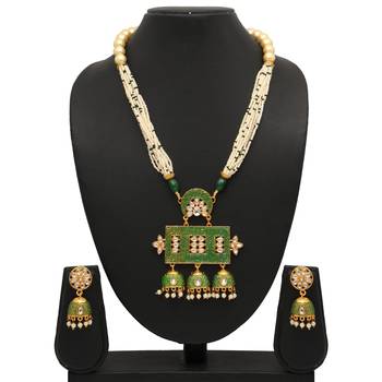 Green necklace-sets 1
