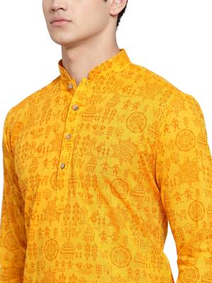 Yellow printed blended cotton kurta-pajama 5