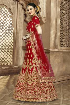 Heavy Embroidered Work UNSTITCHED LEHENGA Choli WITH BLOUSE 3