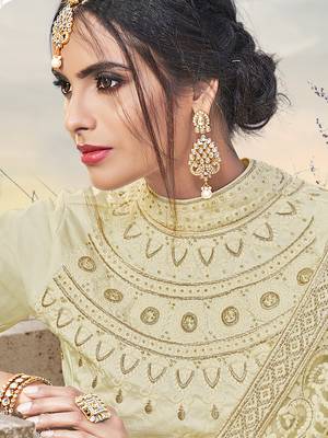 Heavy Embroidered Work Unstitched Lehenga Choli With Blouse 2
