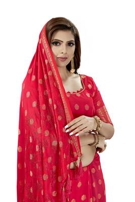 Pink Embroidered Silk Saree With Blouse 4