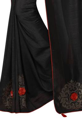 Black Embroidered Silk Saree With Blouse 4