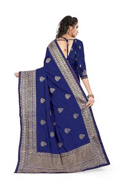 Blue Embroidered Silk Saree With Blouse 3