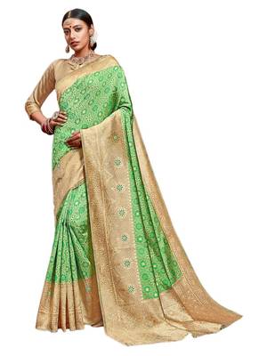 Green woven art silk saree with blouse 1