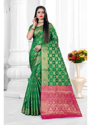 Green woven banarasi silk saree with blouse 1