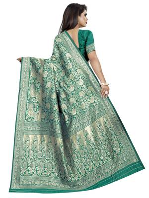 Green woven banarasi silk saree with blouse 4