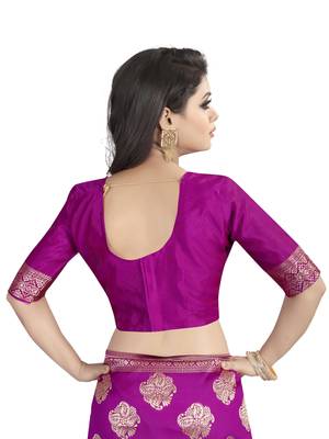 Pink woven banarasi silk saree with blouse 5