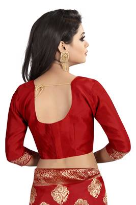Red woven banarasi silk saree with blouse 5