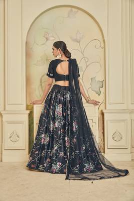 Heavy Embroidered Work UNSTITCHED LEHENGA Choli WITH BLOUSE 2