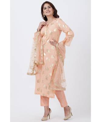 Peach Floral Foil Print Kurti with Straight Pants and Net Sequins Dupatta 2