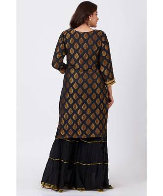 Black Banarsi Kurti with Crushed Sharara 3