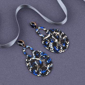 Beautiful Stylish   Wooden Light Weight Dangler Earrings For Girls And Women. 1