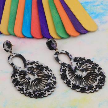 Delicate Natural Wooden Dangler   Earrings For Girls And Women. 3