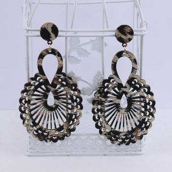 Antique   Wooden Dangler Earrings Perfect And Different Look For Women Girl. 3