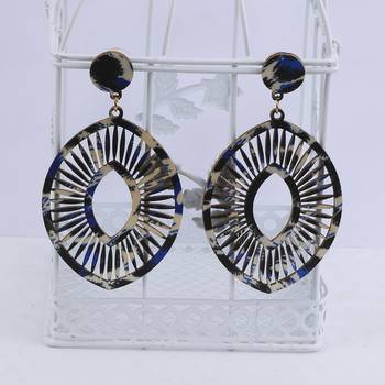 Designer Dangler  Wooden Light Weight Earrings For Girls And Women. 3