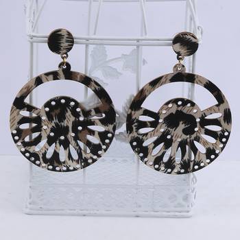 Elegant Dangler  Wooden Earrings For Girls And Women 3