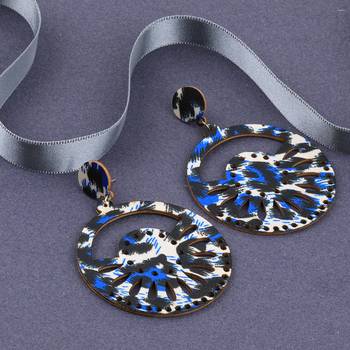 Attractive  Wooden Light Weight Earrings For Girls And Women. 1