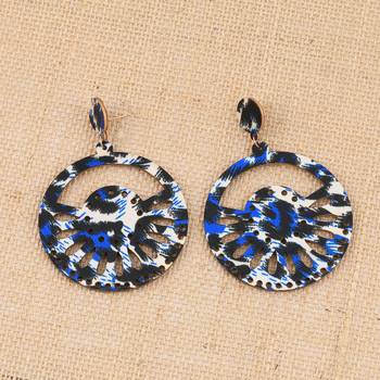 Attractive  Wooden Light Weight Earrings For Girls And Women. 2