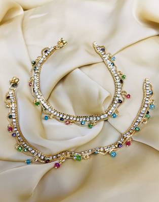 Gold anklets 1